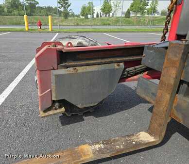 Diesel Forklifts 2011  Moffett M55 (36)