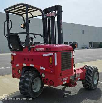 Diesel Forklifts 2011  Moffett M55 (5)