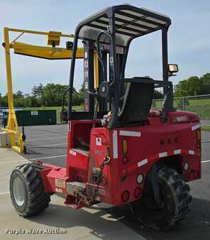 Diesel Forklifts 2011  Moffett M55 (7)