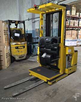 Recogepedido vertical 2016  Yale OS030EF (1)