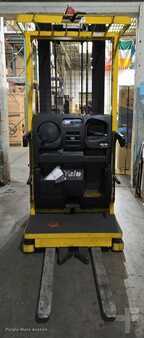 Recogepedido vertical 2016  Yale OS030EF (2)