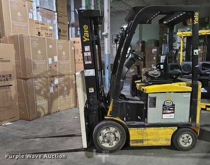 4 Wheels 2017  Yale ERC050VG (6)