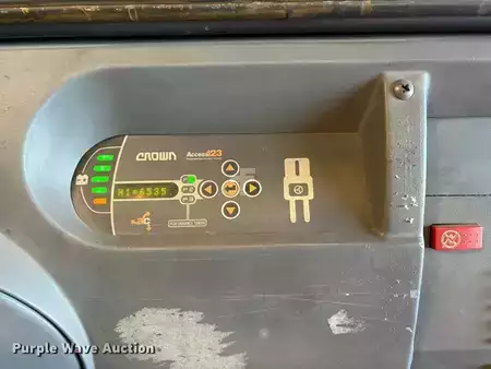 Order Picker 2016  Crown SP3520-30 (26)