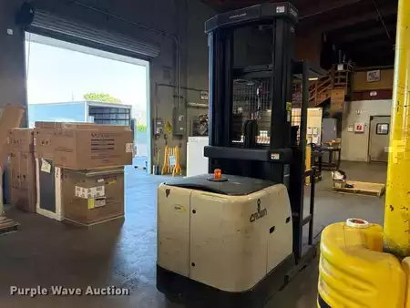 Order Picker 2016  Crown SP3520-30 (5)