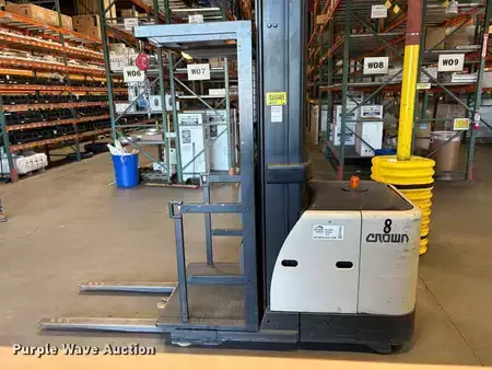 Order Picker 2016  Crown SP3520-30 (9)