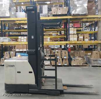 Order Picker 2017  Crown SP3520-30 (4)