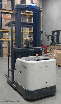 Order Picker 2017  Crown SP3520-30 (7)