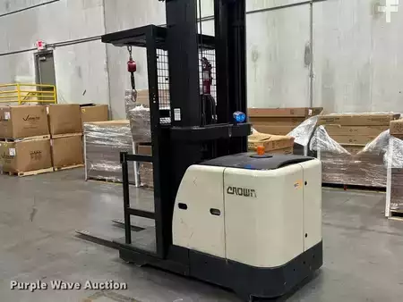 Order Picker 2016  Crown SP3520-30 (7)