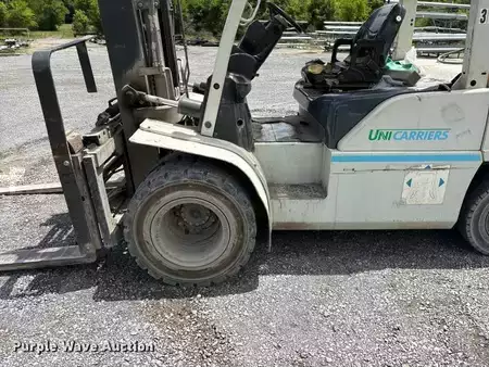 Propane Forklifts 2016  Unicarriers PF110YLP (11)