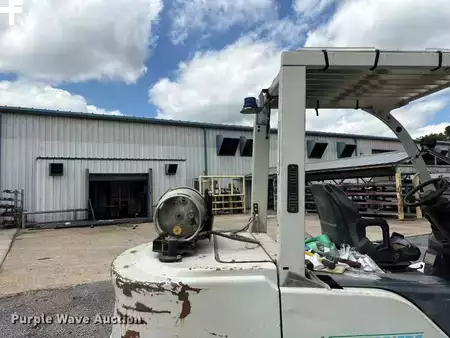 Propane Forklifts 2016  Unicarriers PF110YLP (40)