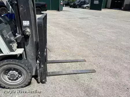Propane Forklifts 2016  Unicarriers PF50 (22)