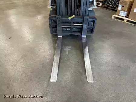 Chariots élévateurs GPL 2016  Unicarriers PF50 (23)