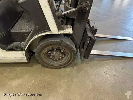 Chariots élévateurs GPL 2016  Unicarriers PF50 (28)