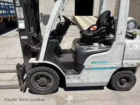 Chariots élévateurs GPL 2017  Unicarriers PF50 (12)