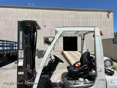 Chariots élévateurs GPL 2017  Unicarriers PF50 (13)