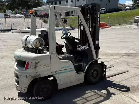Chariots élévateurs GPL 2017  Unicarriers PF50 (5)