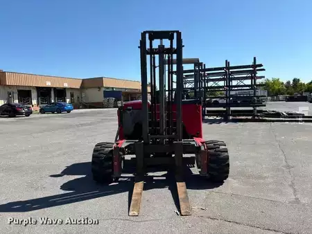 Montacargas diésel 2016  Moffett M85502 (2)