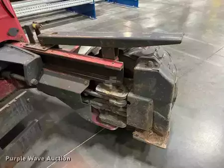 Montacargas diésel 2016  Moffett M85501 (23)