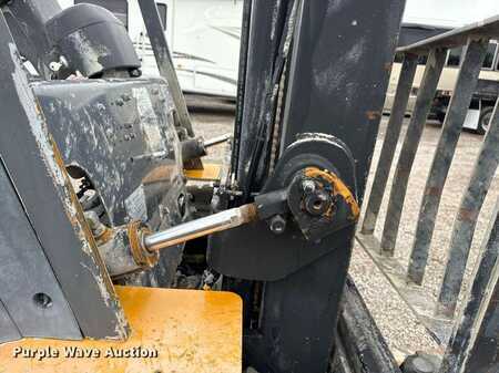 Propane Forklifts - TCM FC30T7L (12)