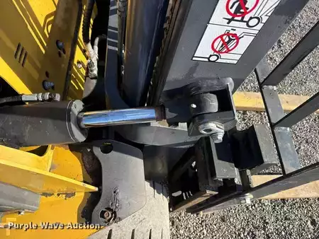 Diesel Forklifts 2017  CAT Lift Trucks DP30N (12)