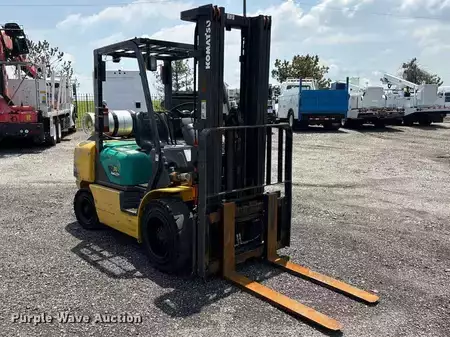 Propane Forklifts - Komatsu FG30HT-14 (3)