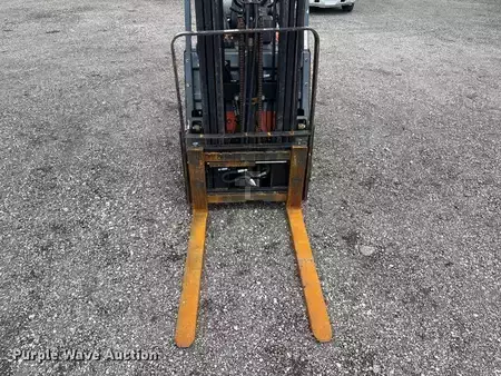 Diesel Forklifts 2002  Toyota 7FGCU18 (16)