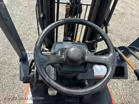 Diesel Forklifts 2002  Toyota 7FGCU18 (28)