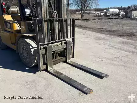 Montacargas diésel - CAT Lift Trucks GP45K1 (25)