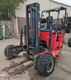 Diesel Forklifts - Moffett M8 (1)