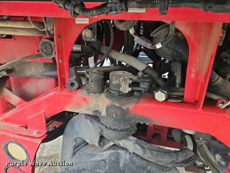 Diesel Forklifts - Moffett M8 (10)