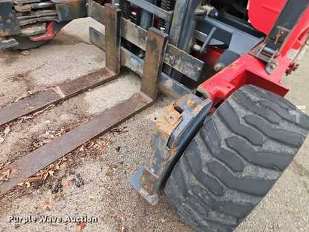 Diesel Forklifts - Moffett M8 (13)