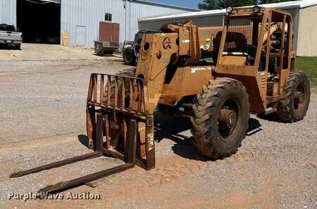Diesel Forklifts 2000  Lull 844C-42 (1)