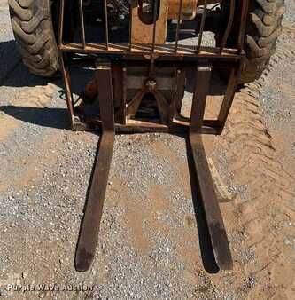 Diesel Forklifts 2000  Lull 844C-42 (9)