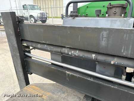 LPG VZV 2016  Combilift C8000 (17)
