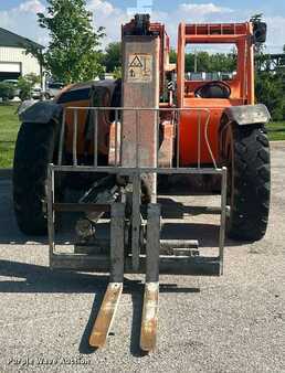 Diesel Forklifts 2014  Lull 944E-42 (2)