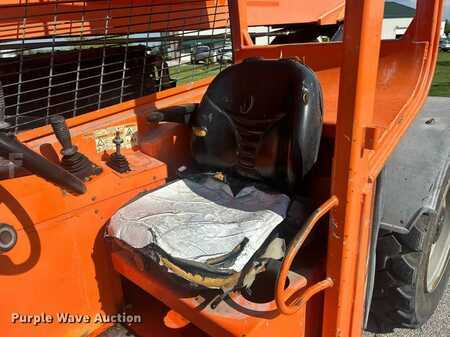 Diesel Forklifts 2014  Lull 944E-42 (36)