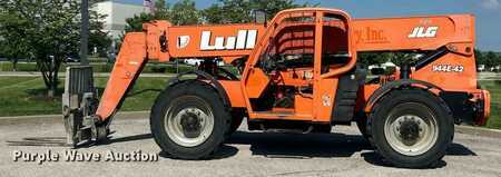 Diesel Forklifts 2014  Lull 944E-42 (8)