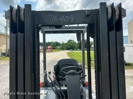 Diesel Forklifts - Toyota 8FBCU25 (13)