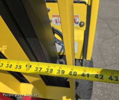 4 Wheels 2023  Hyster J40XNT (16)
