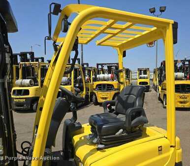 4 Wheels 2023  Hyster J40XNT (25)