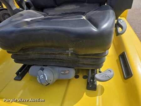 4 Wheels 2023  Hyster J40XNT (28)