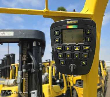 4 Wheels 2023  Hyster J40XNT (32)