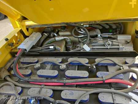 4 Wheels 2023  Hyster J40XNT (39)
