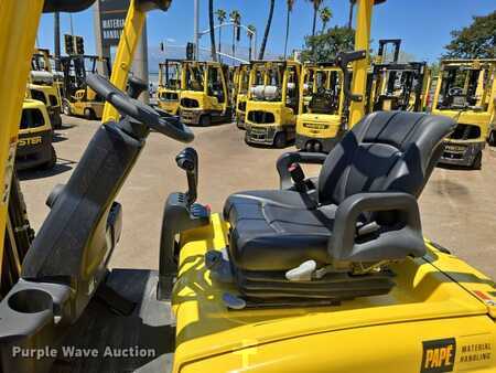 4 Wheels 2023  Hyster J40XNT (27)