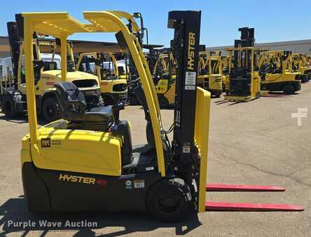 4 Wheels 2023  Hyster J40XNT (5)