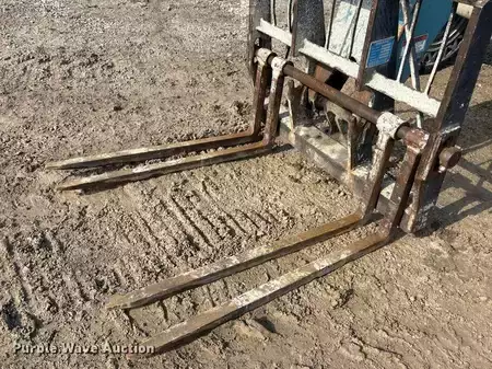 Telehandler Fixed 2001  Gradall 534D9-45 (7)