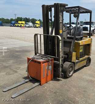 Diesel Forklifts - Yale ERC050ZAN48SE083 (1)