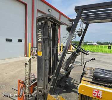 Diesel Forklifts - Yale ERC050ZAN48SE083 (13)