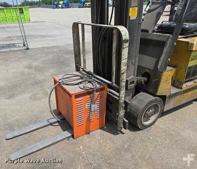 Diesel Forklifts - Yale ERC050ZAN48SE083 (14)