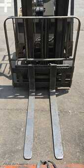 Diesel Forklifts - Yale ERC050ZAN48SE083 (16)